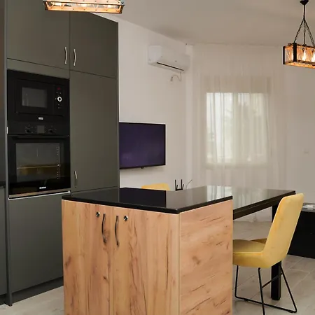 דירה Sasso Bianco Aparthotel דורס