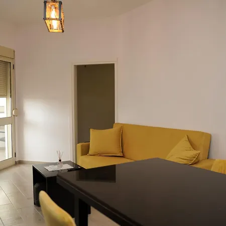 Sasso Bianco Aparthotel דירה